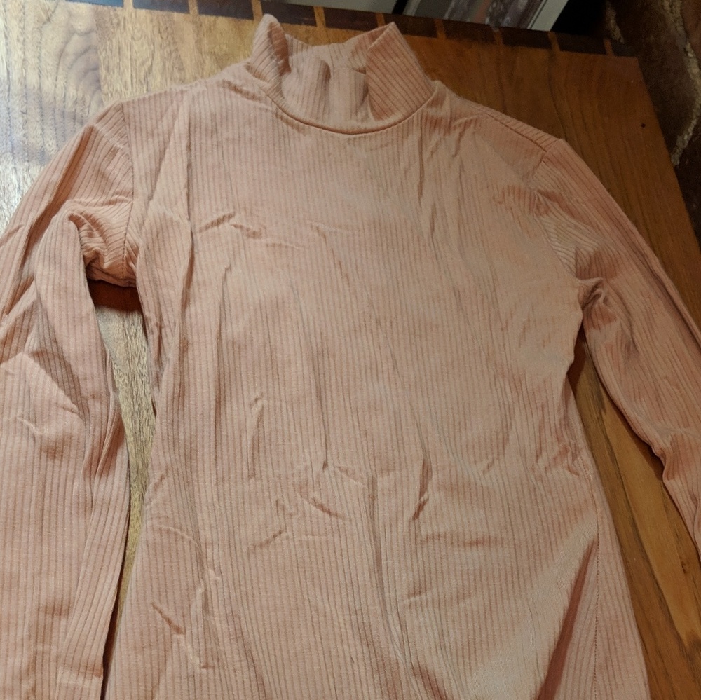 Reformation Lozita Bodysuit - Picture 4 of 5